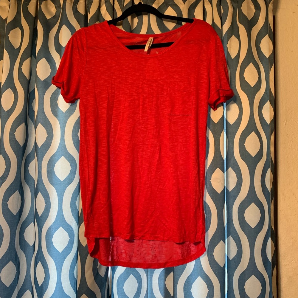 Women’s tee